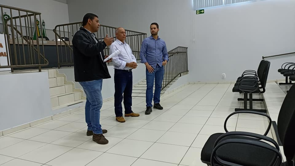 Assembleia com breve visita do Deputado Estadual Paulo Litro