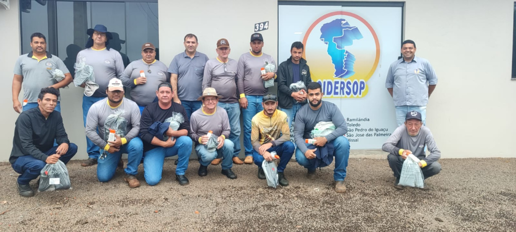 TREINAMENTO E ENTREGA DE EPI’S PARA MOTORISTAS E OPERADORES DO CONSÓRCIO